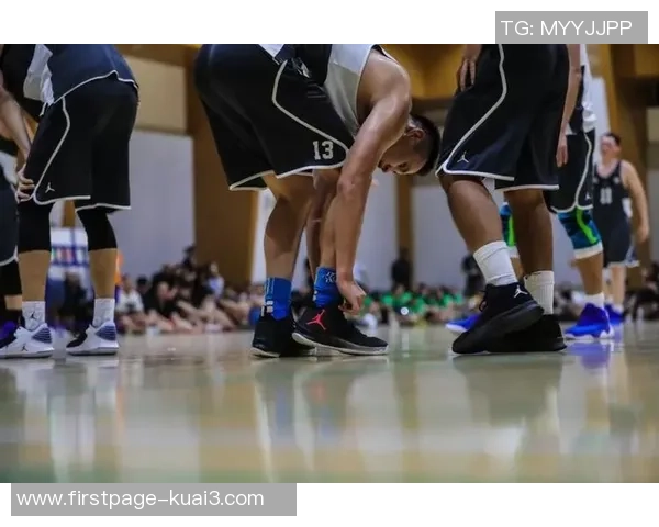 厄斯特与埃尔夫激战正酣比分揭晓精彩瞬间回顾